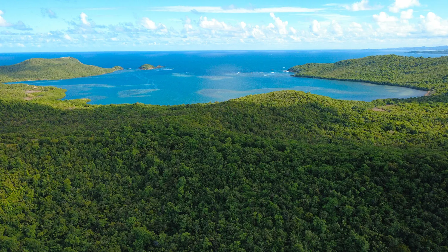 La baie du Trésor, sur la presqu’île de la Caravelle.